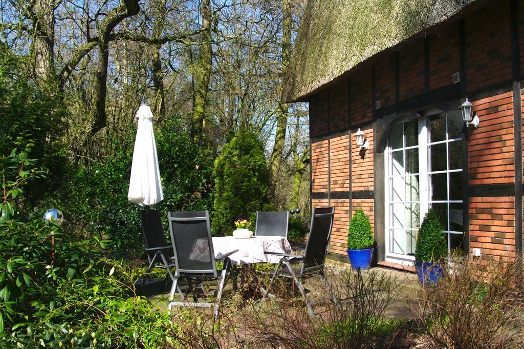 Gaestehaus Eulennest Grossenworden Exterior foto